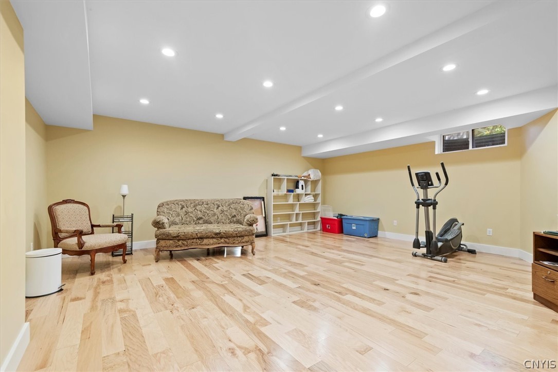 1738 Preston Hill Road