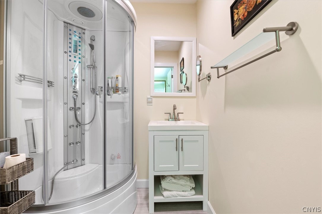 1738 Preston Hill Road