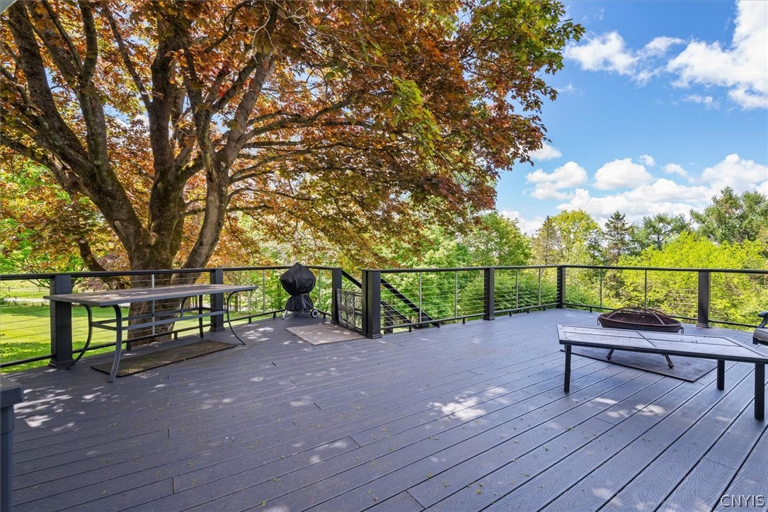 1738 Preston Hill Road