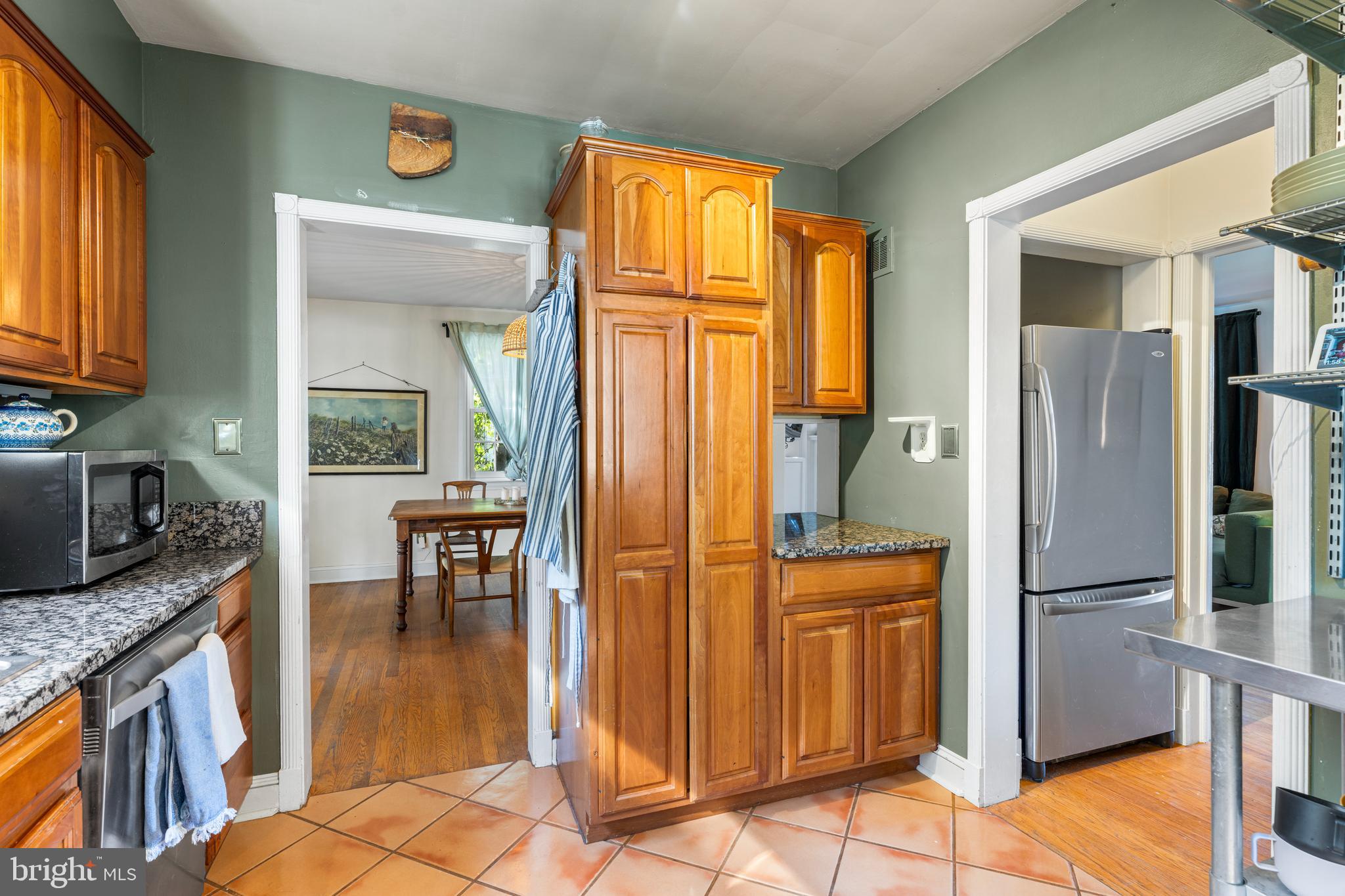 311 WOODBOURNE AVENUE