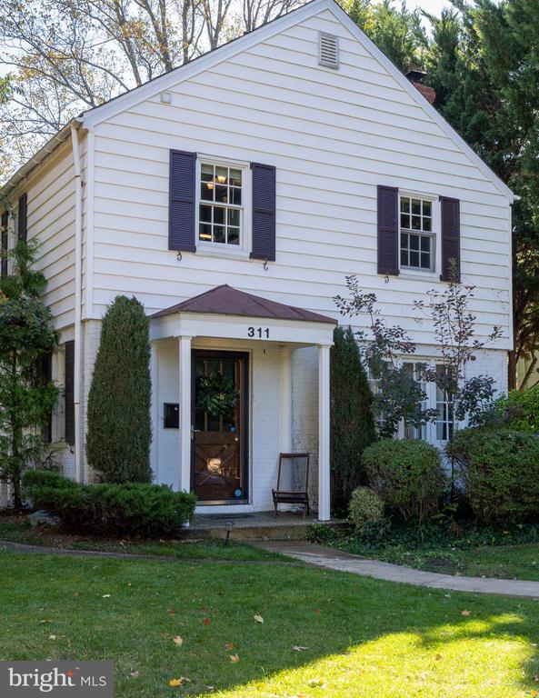 311 WOODBOURNE AVENUE