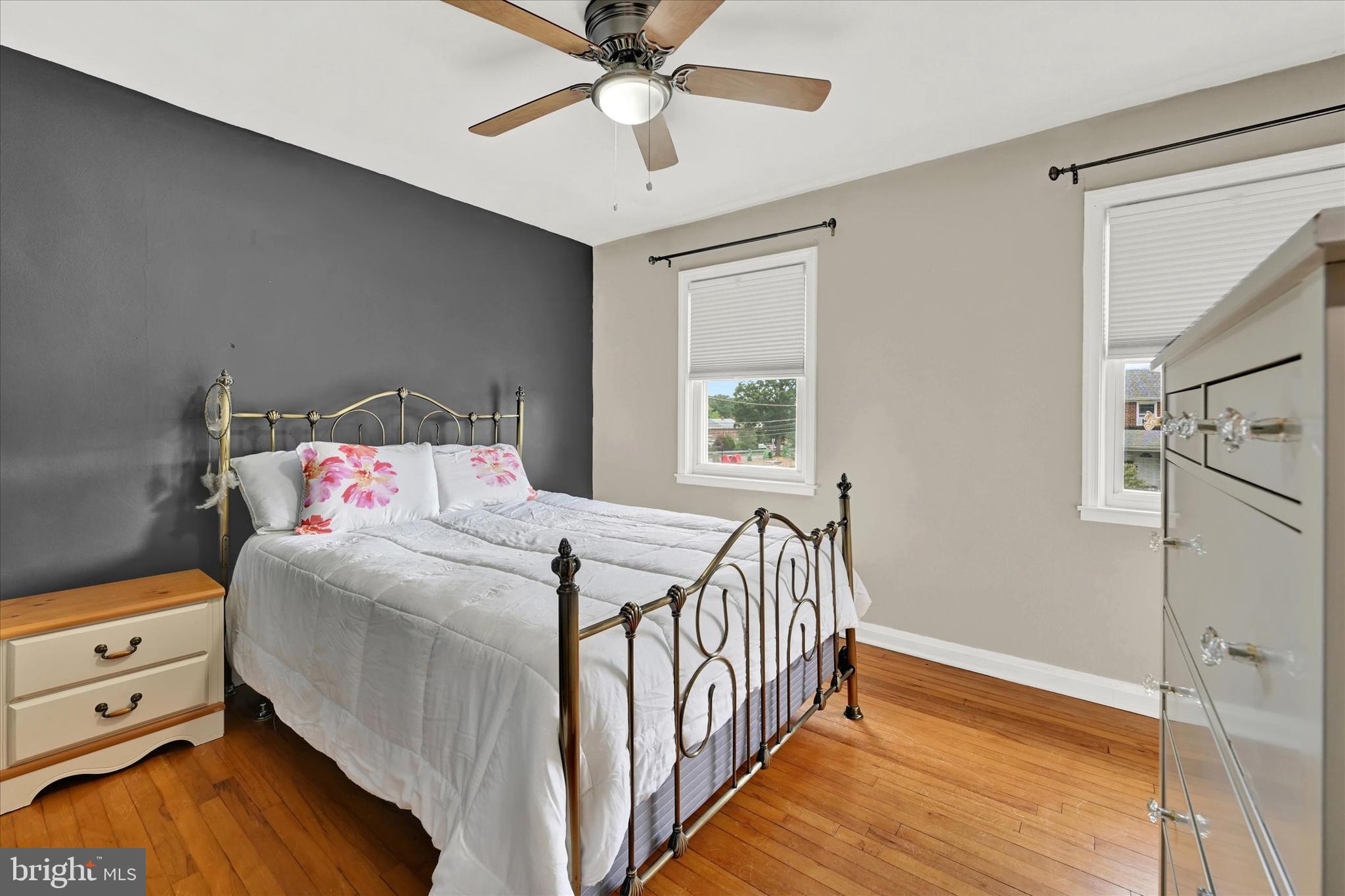 8356 Edgedale
