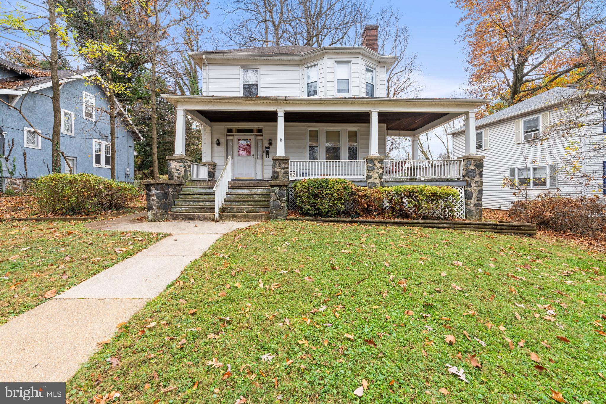 2601 Poplar Dr
