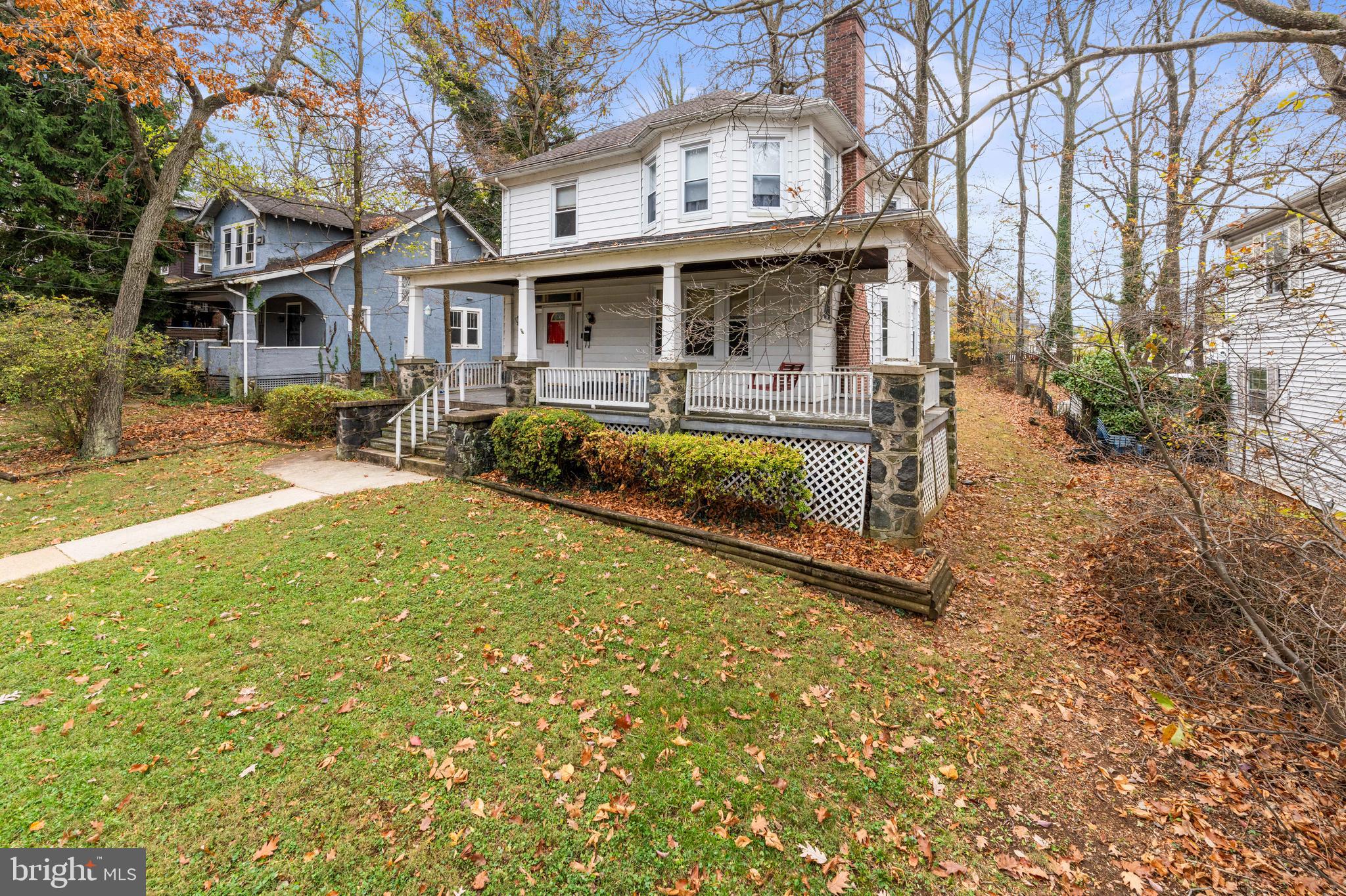 2601 Poplar Dr
