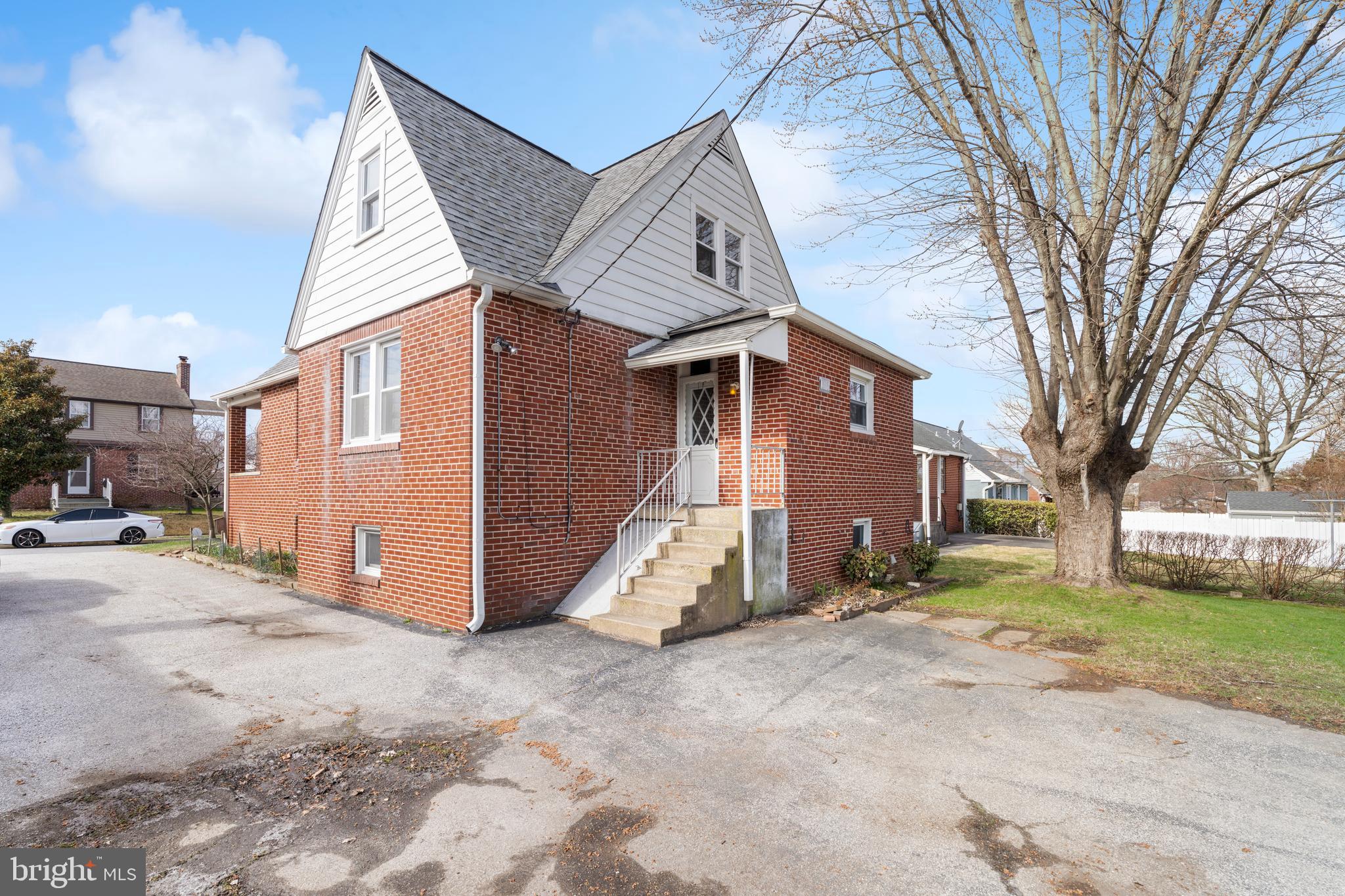 2718 ALDEN