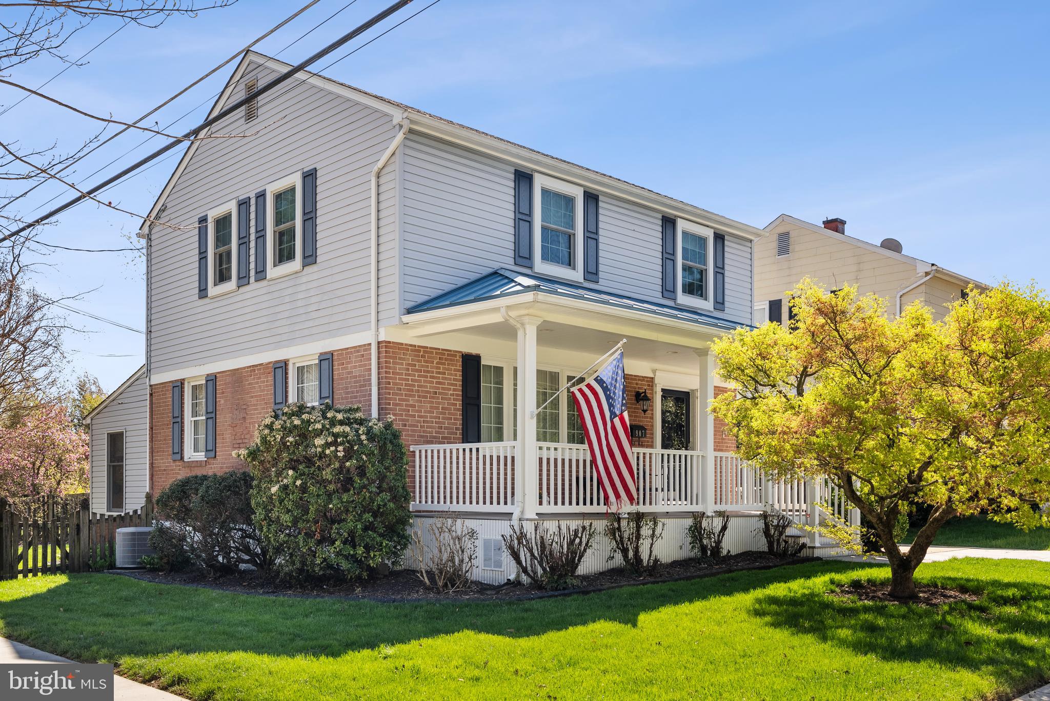 907 ARRAN ROAD