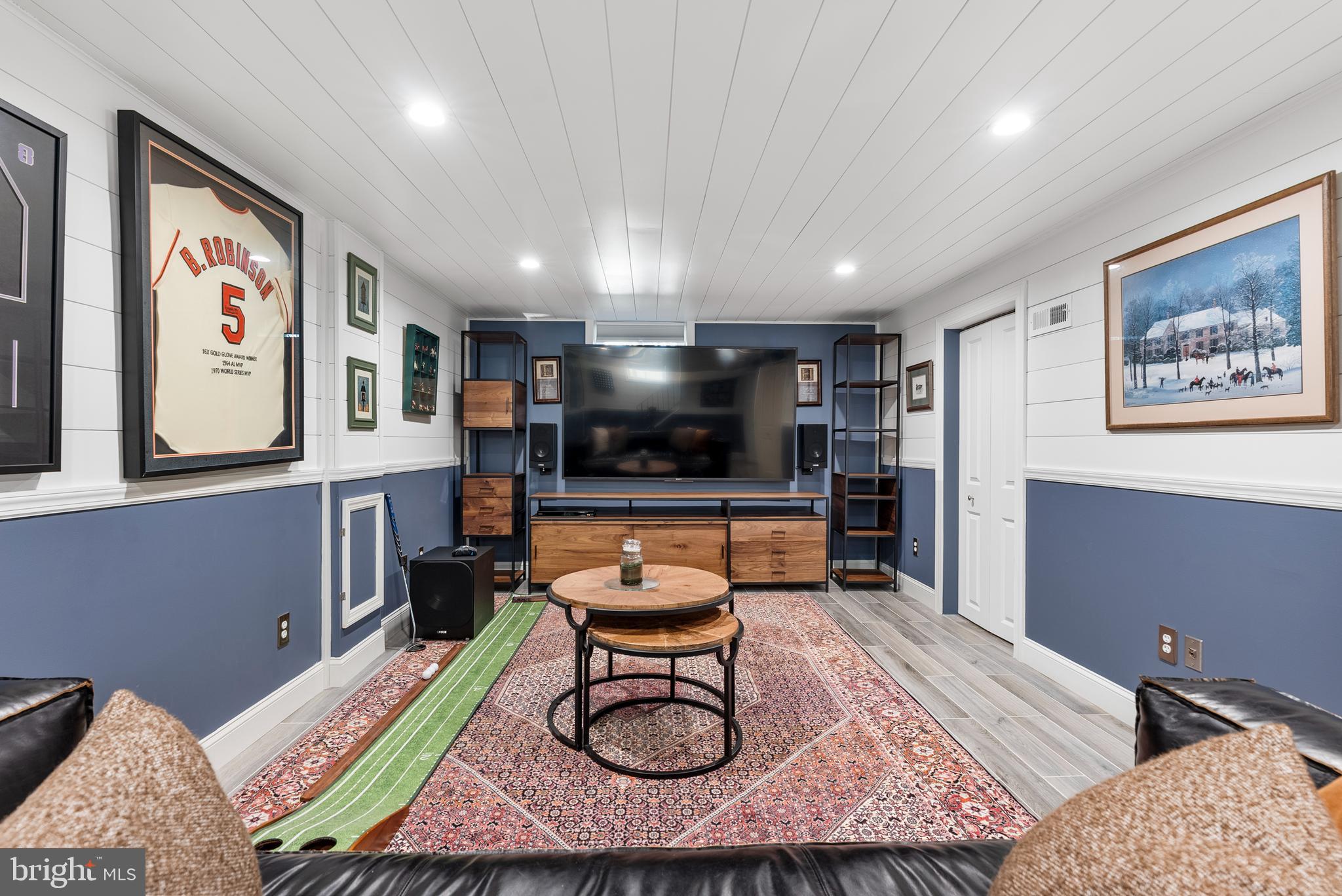 907 ARRAN ROAD