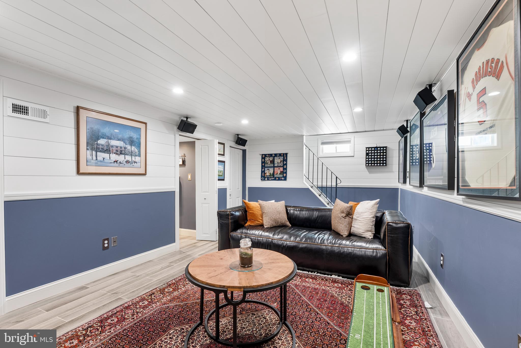 907 ARRAN ROAD