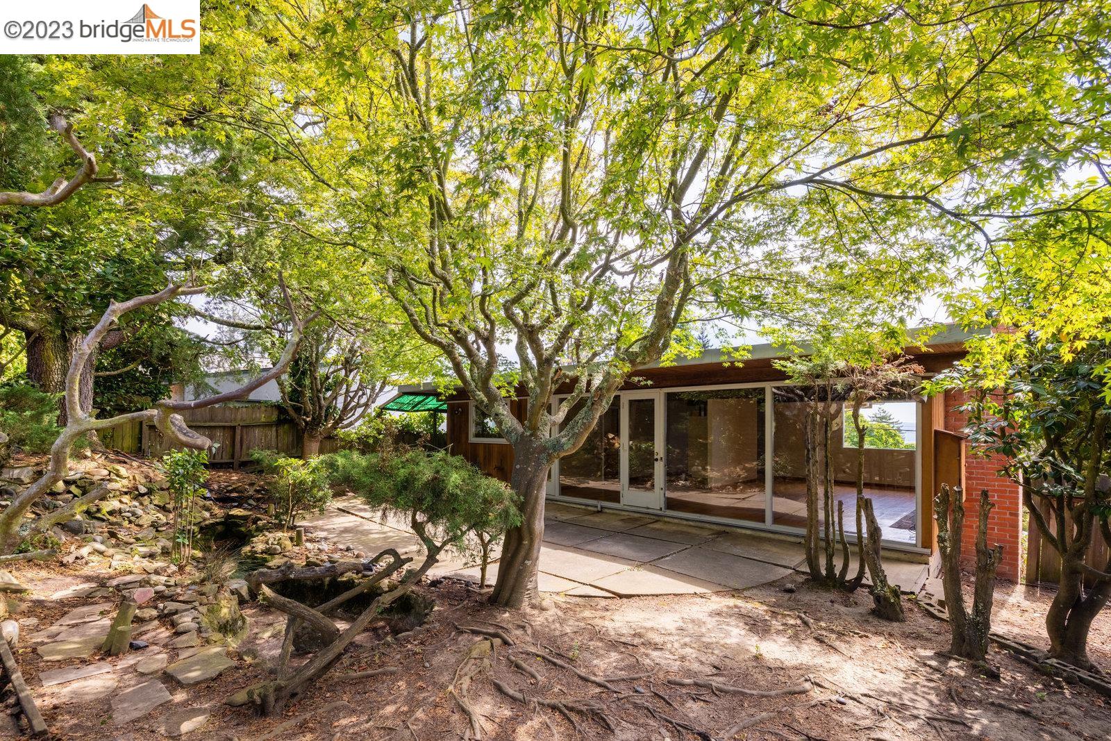535 Grizzly Peak Blvd