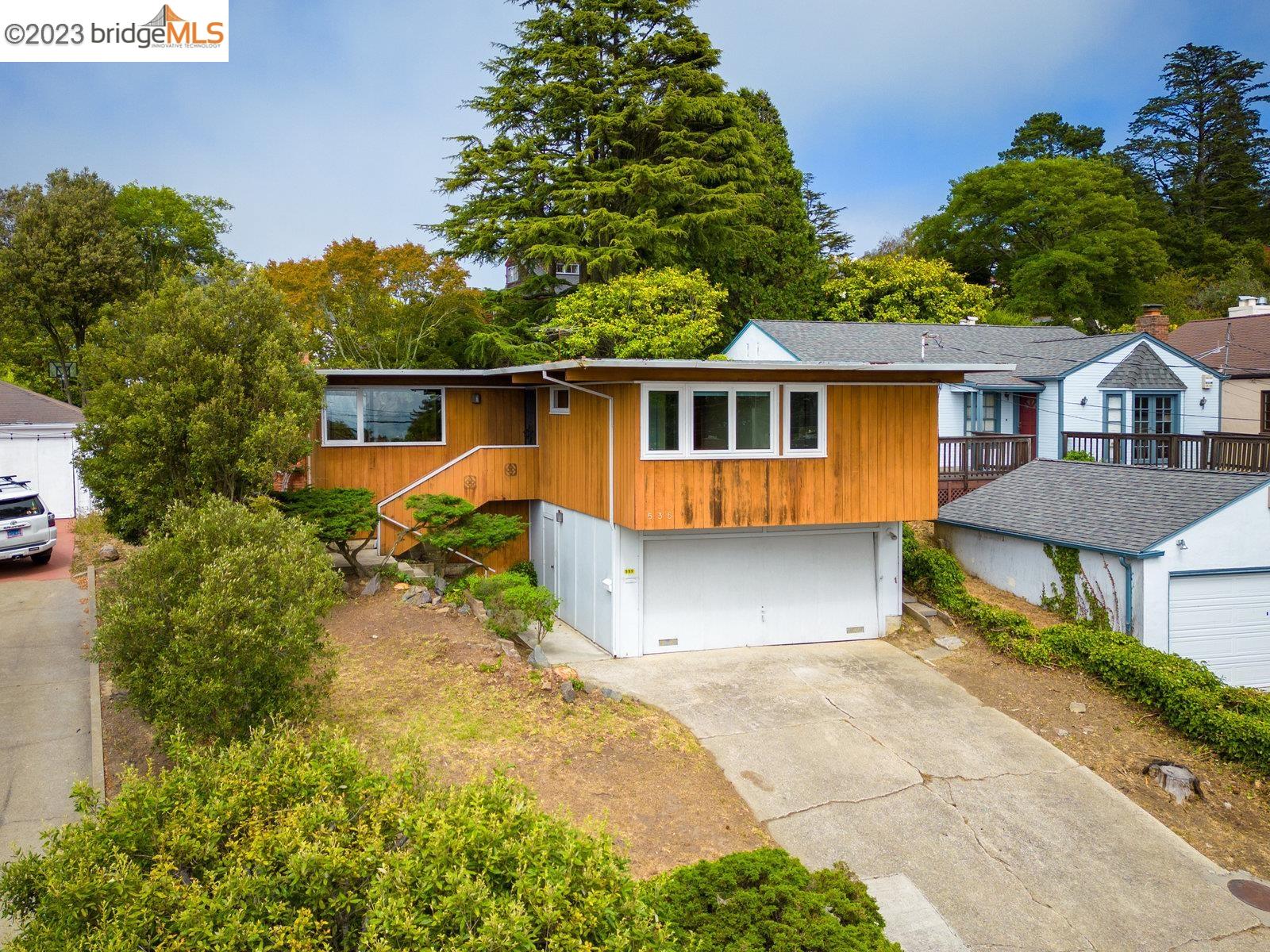 535 Grizzly Peak Blvd