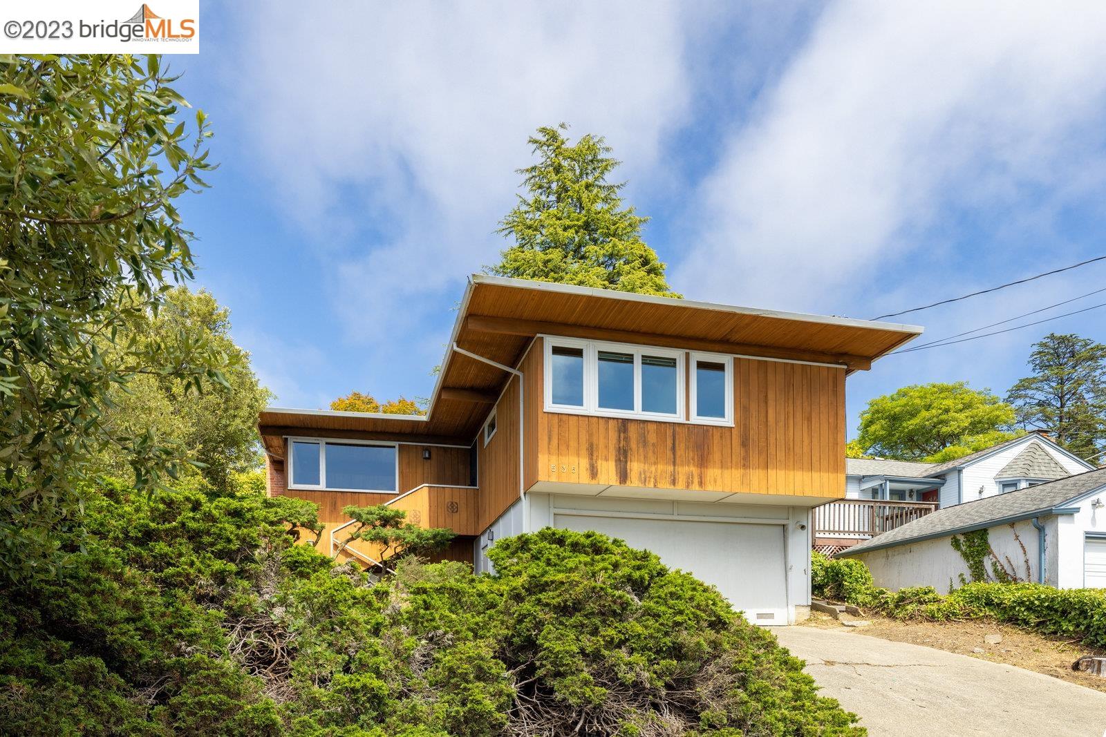 535 Grizzly Peak Blvd
