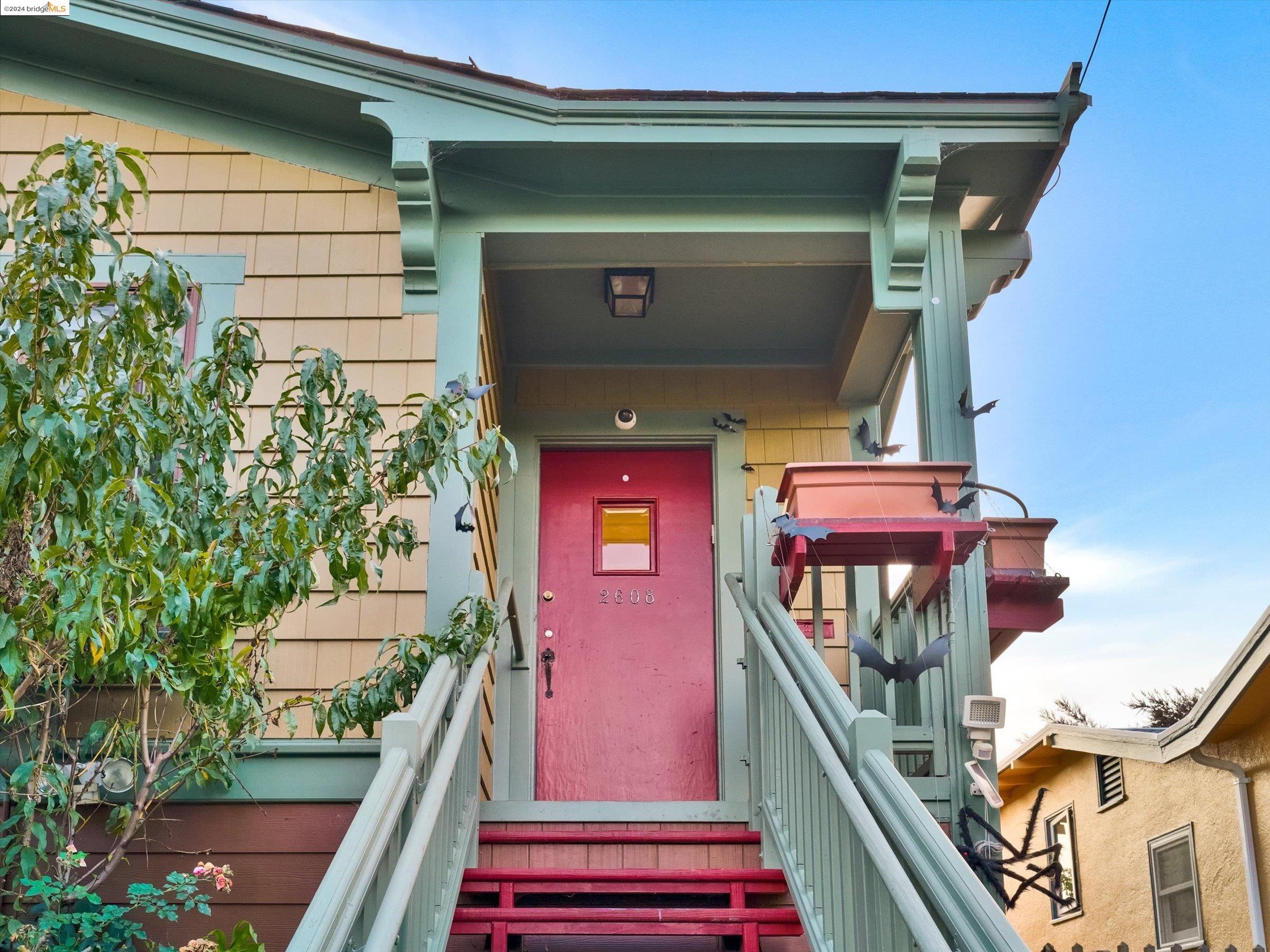 2608 Mcgee Ave