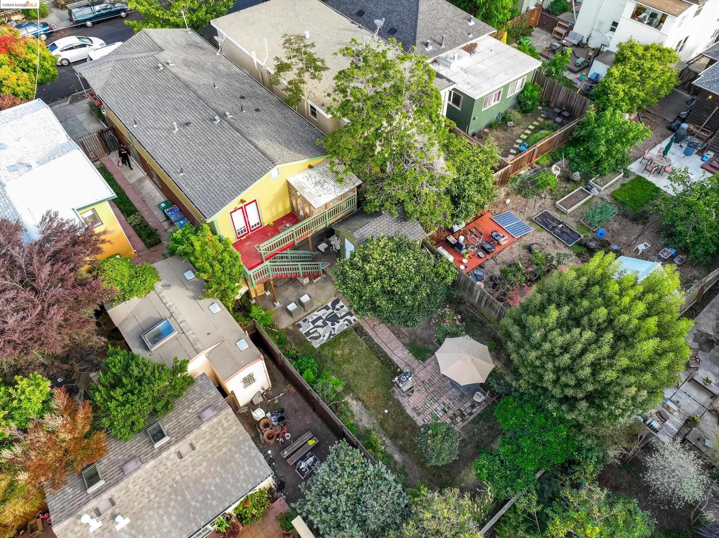 2608 Mcgee Ave