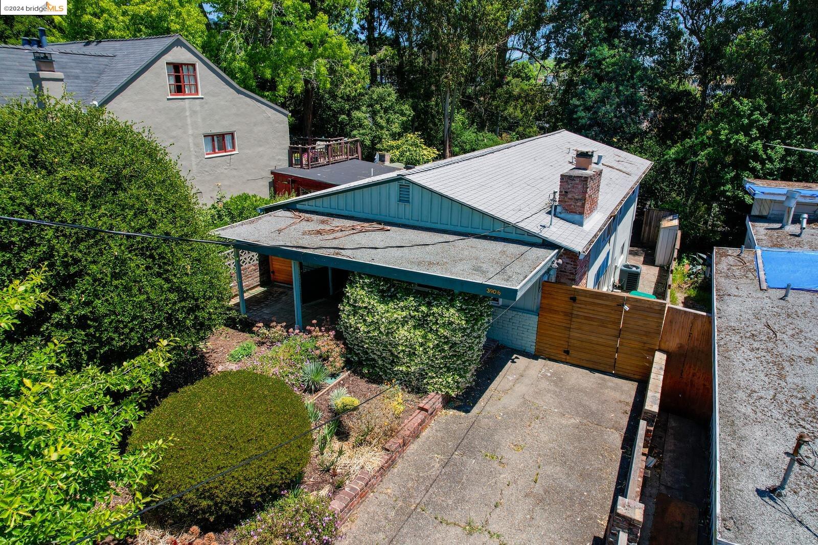 3906 Forest Hill Ave