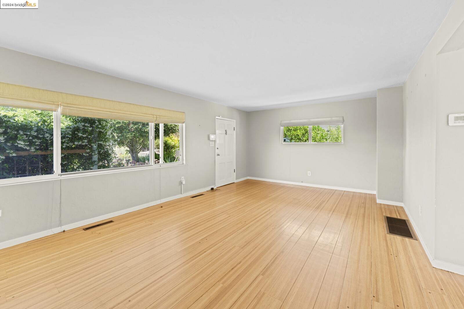 3906 Forest Hill Ave