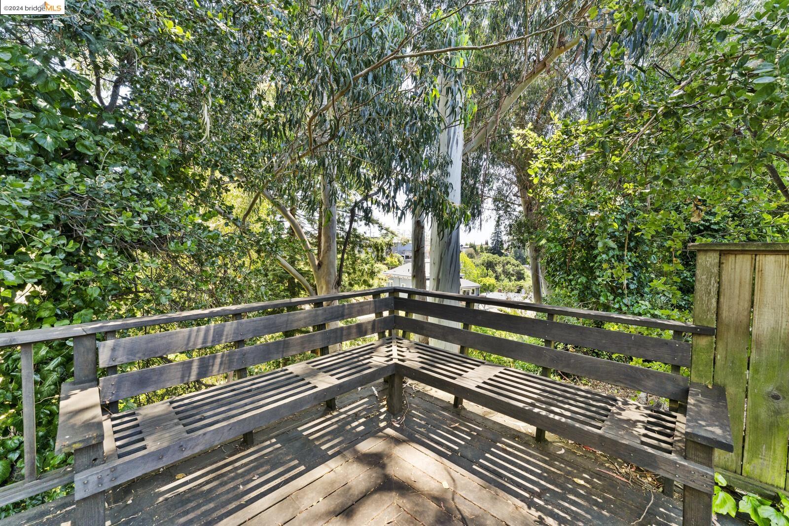 3906 Forest Hill Ave