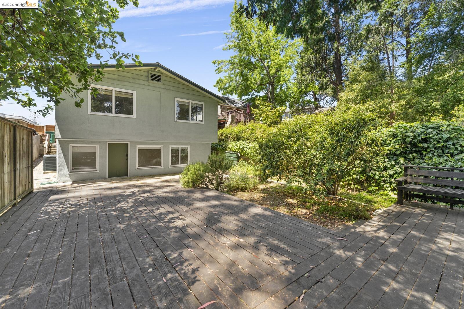 3906 Forest Hill Ave