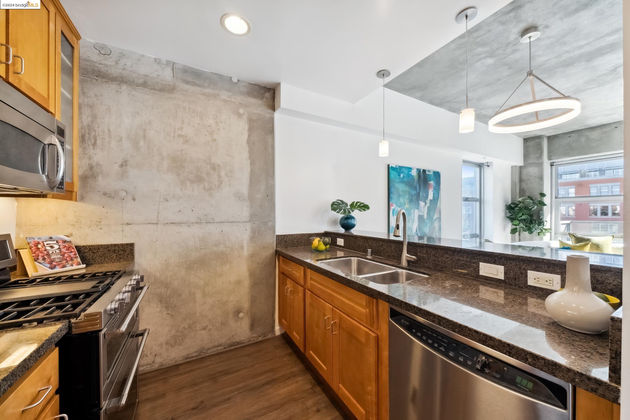 428 Alice St # 504