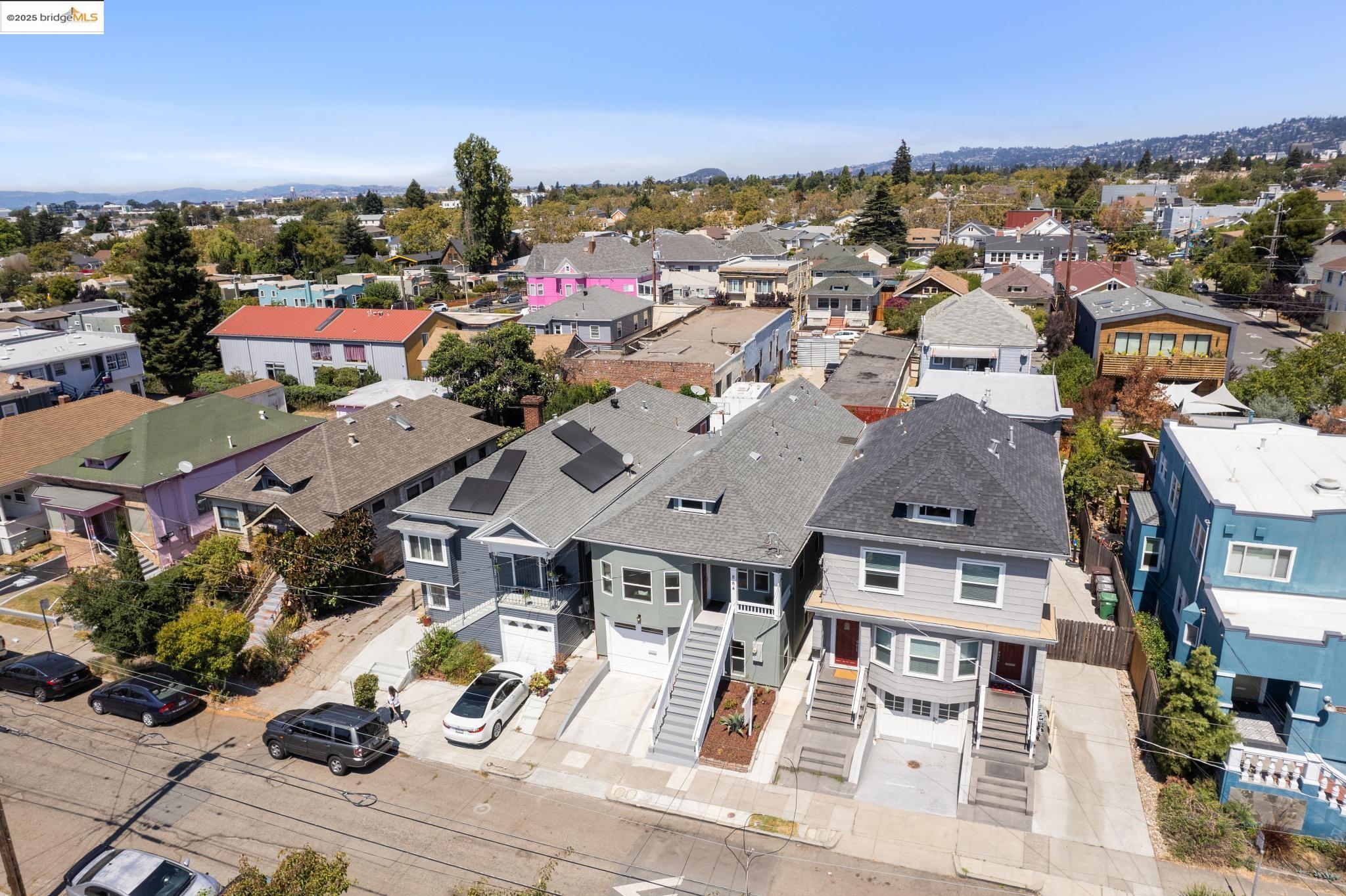 864 Arlington Ave