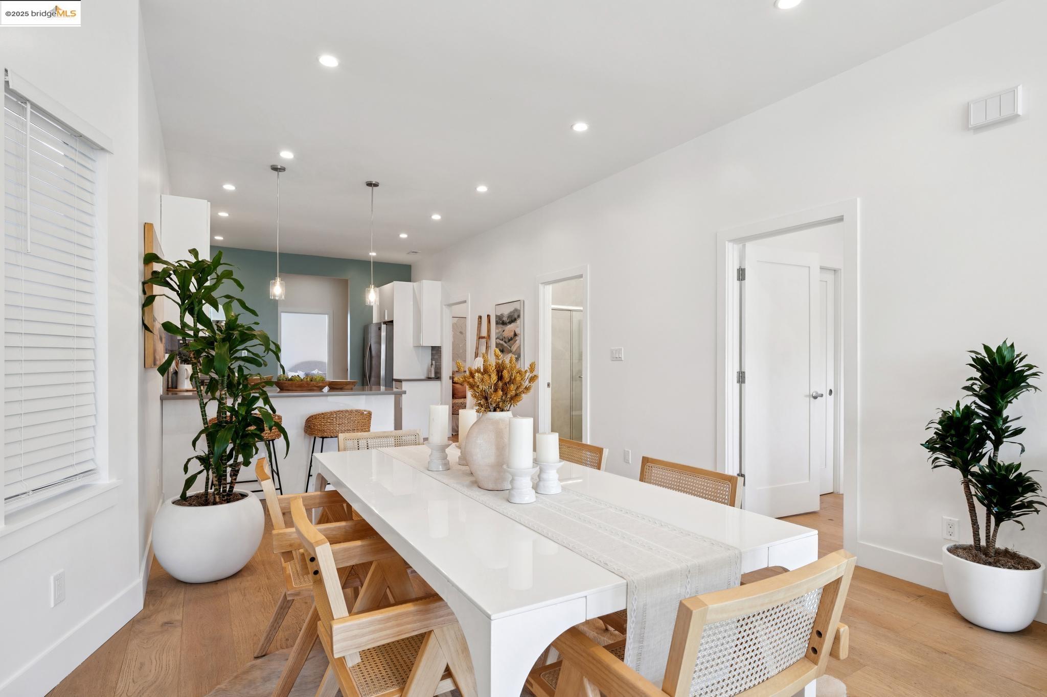 864 Arlington Ave
