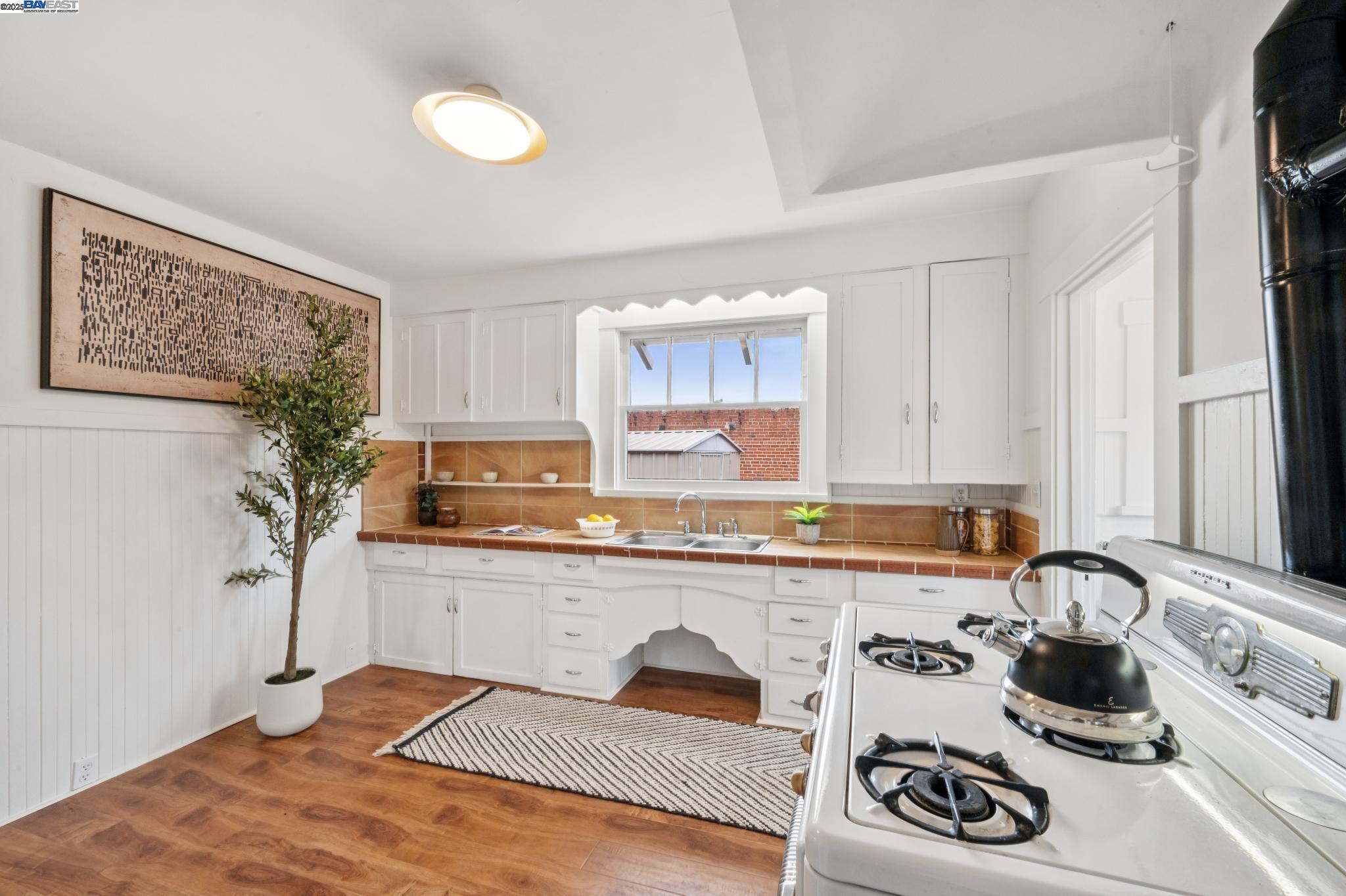 7029 STOCKTON AVENUE