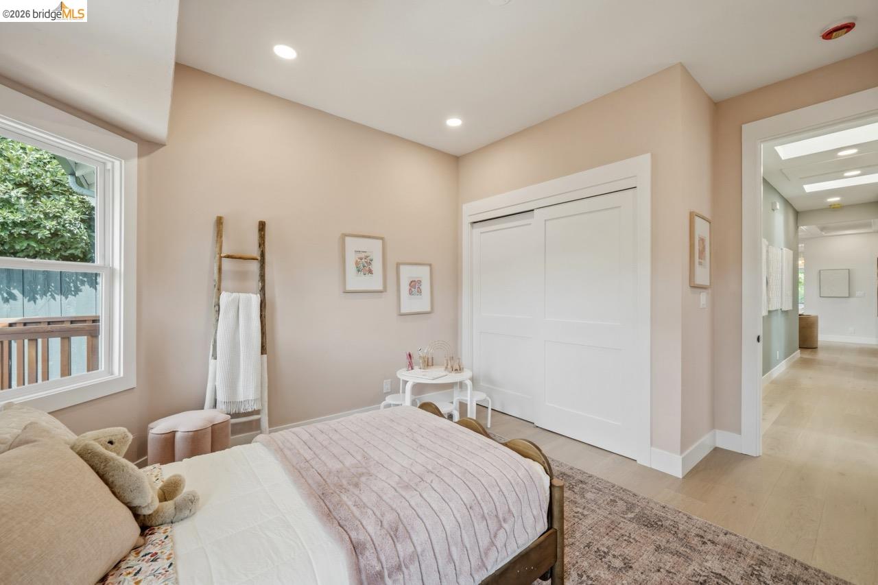 1009 Addison