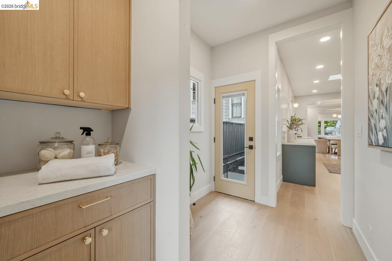 1009 Addison