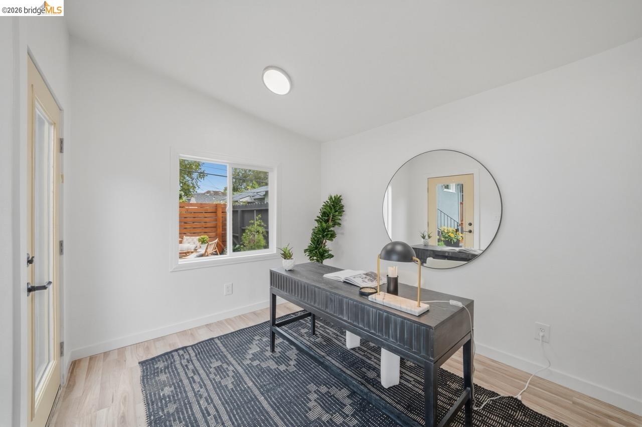 1009 Addison