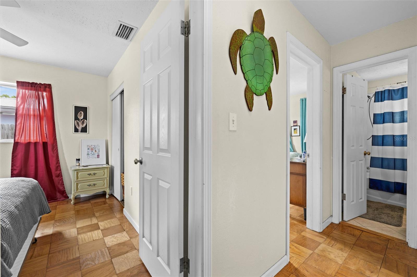 2825 PARANDOR PL
