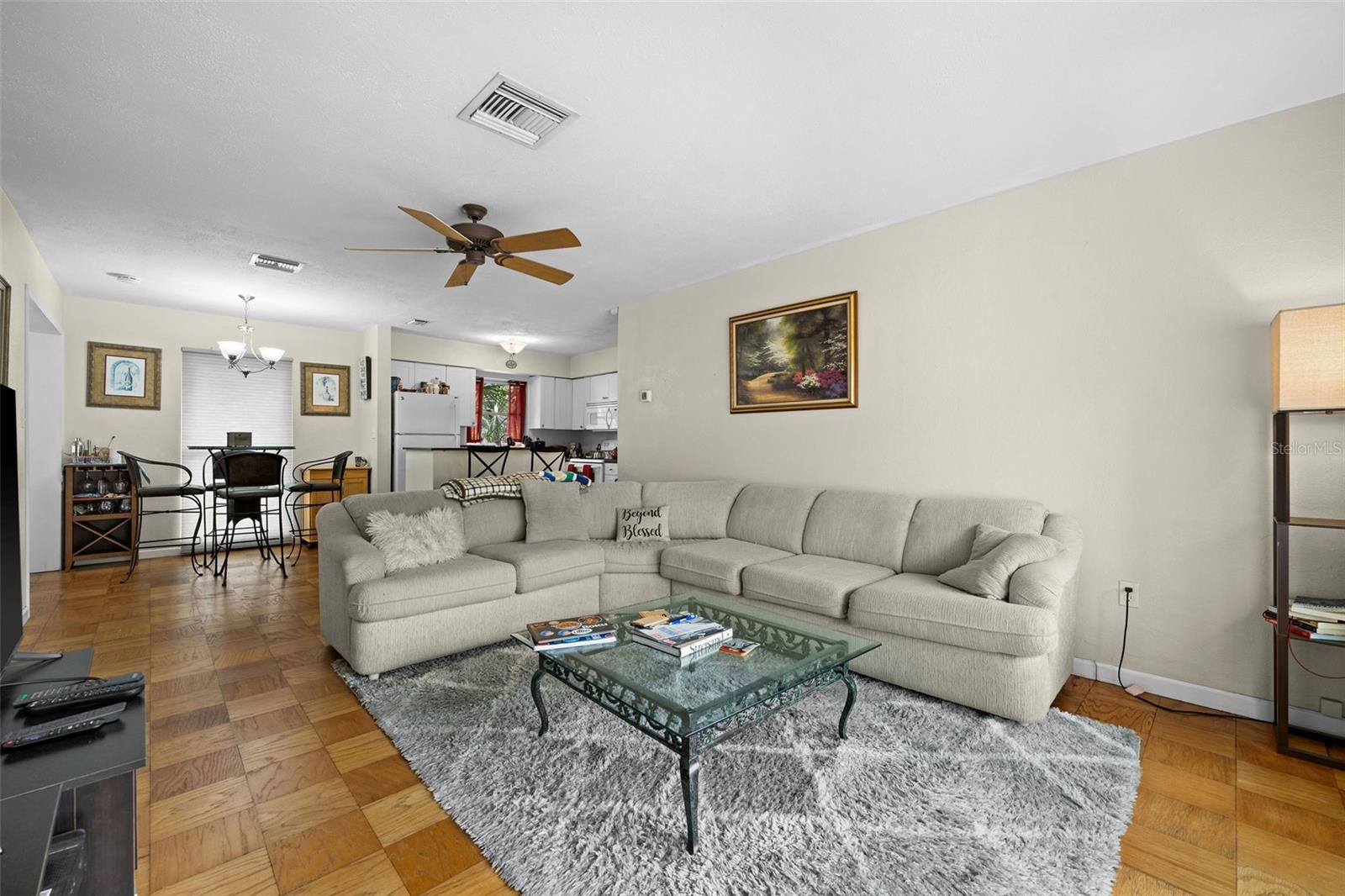 2825 PARANDOR PL