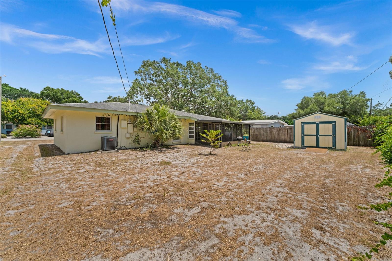 2825 PARANDOR PL