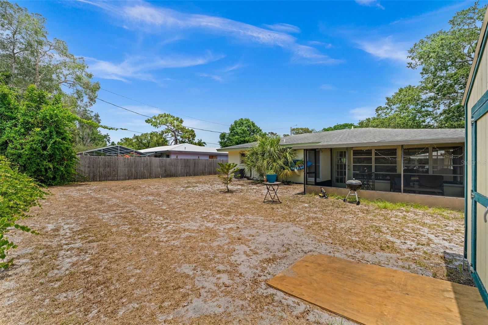 2825 PARANDOR PL