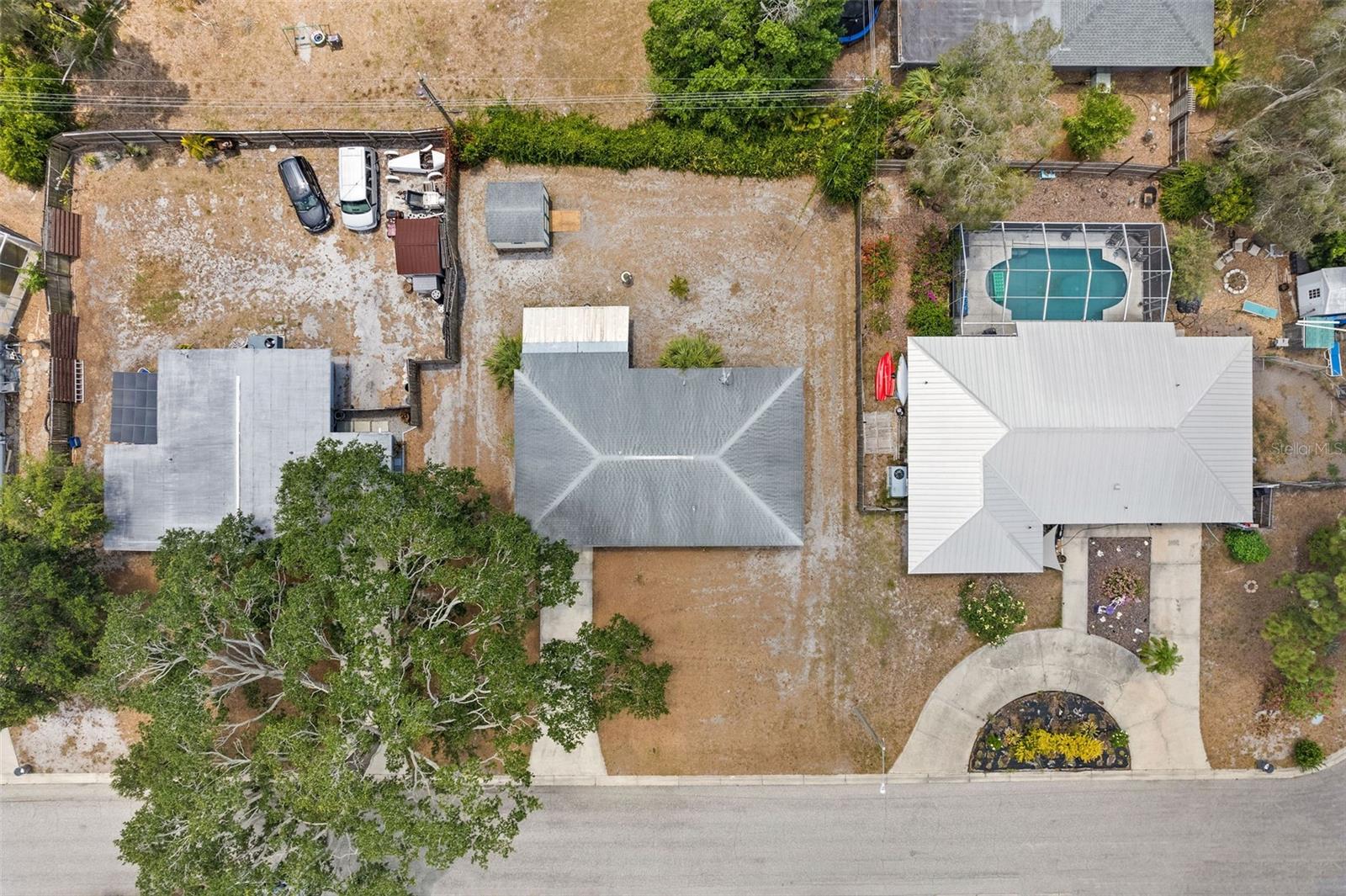 2825 PARANDOR PL