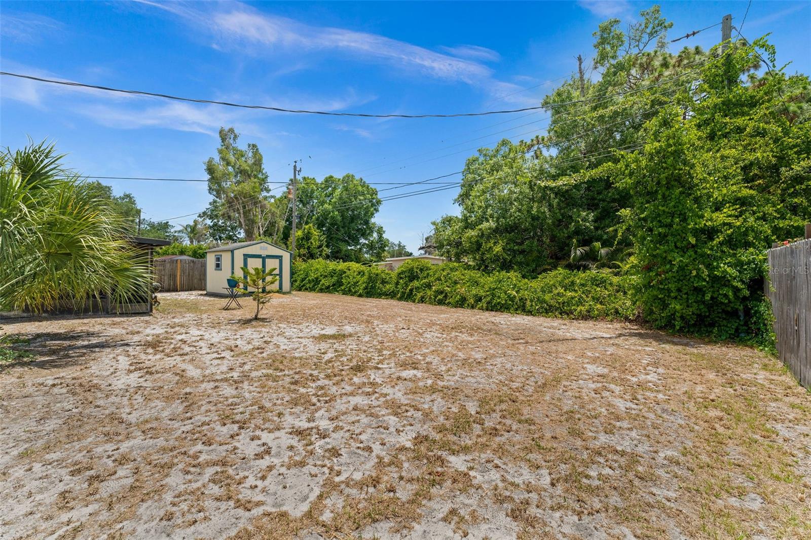 2825 PARANDOR PL