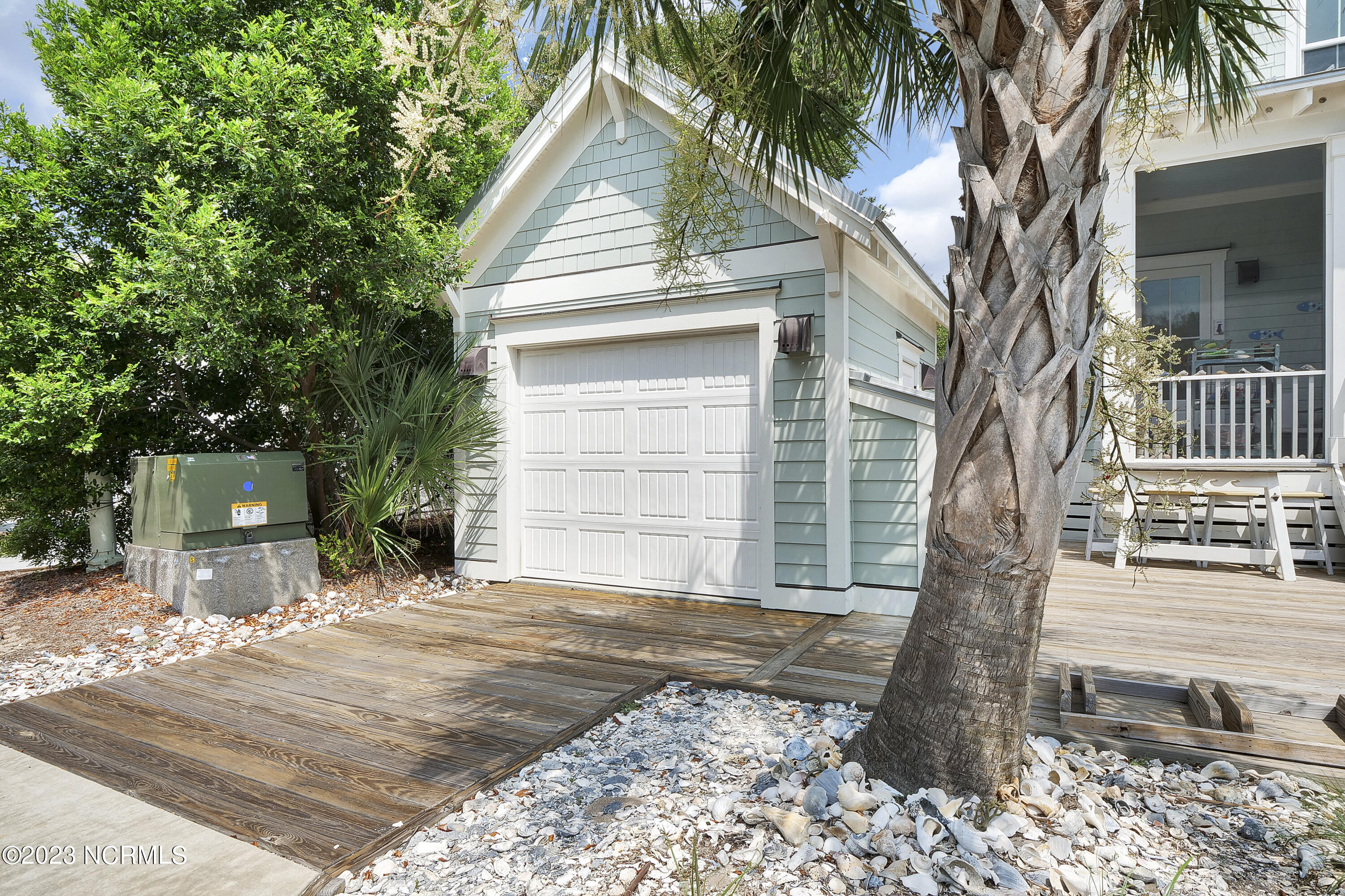 206 SE Beach Drive