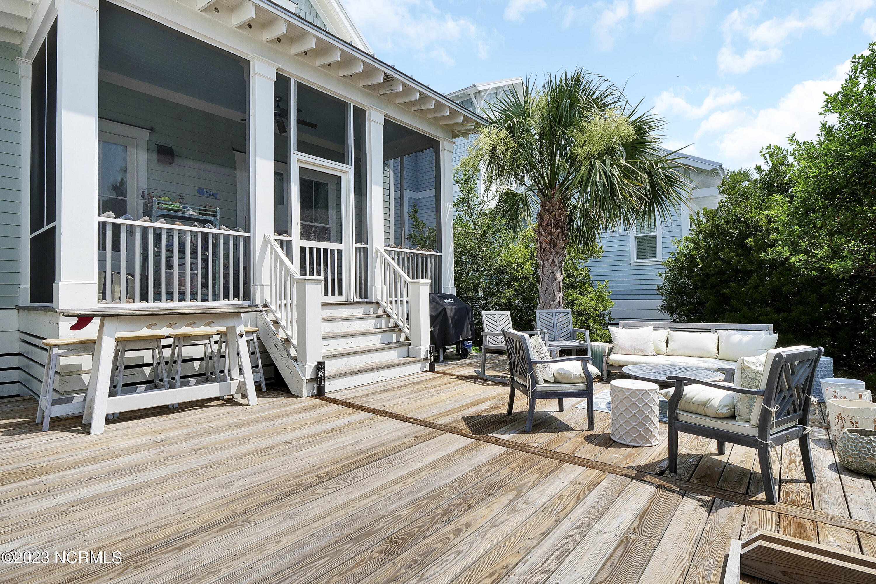 206 SE Beach Drive