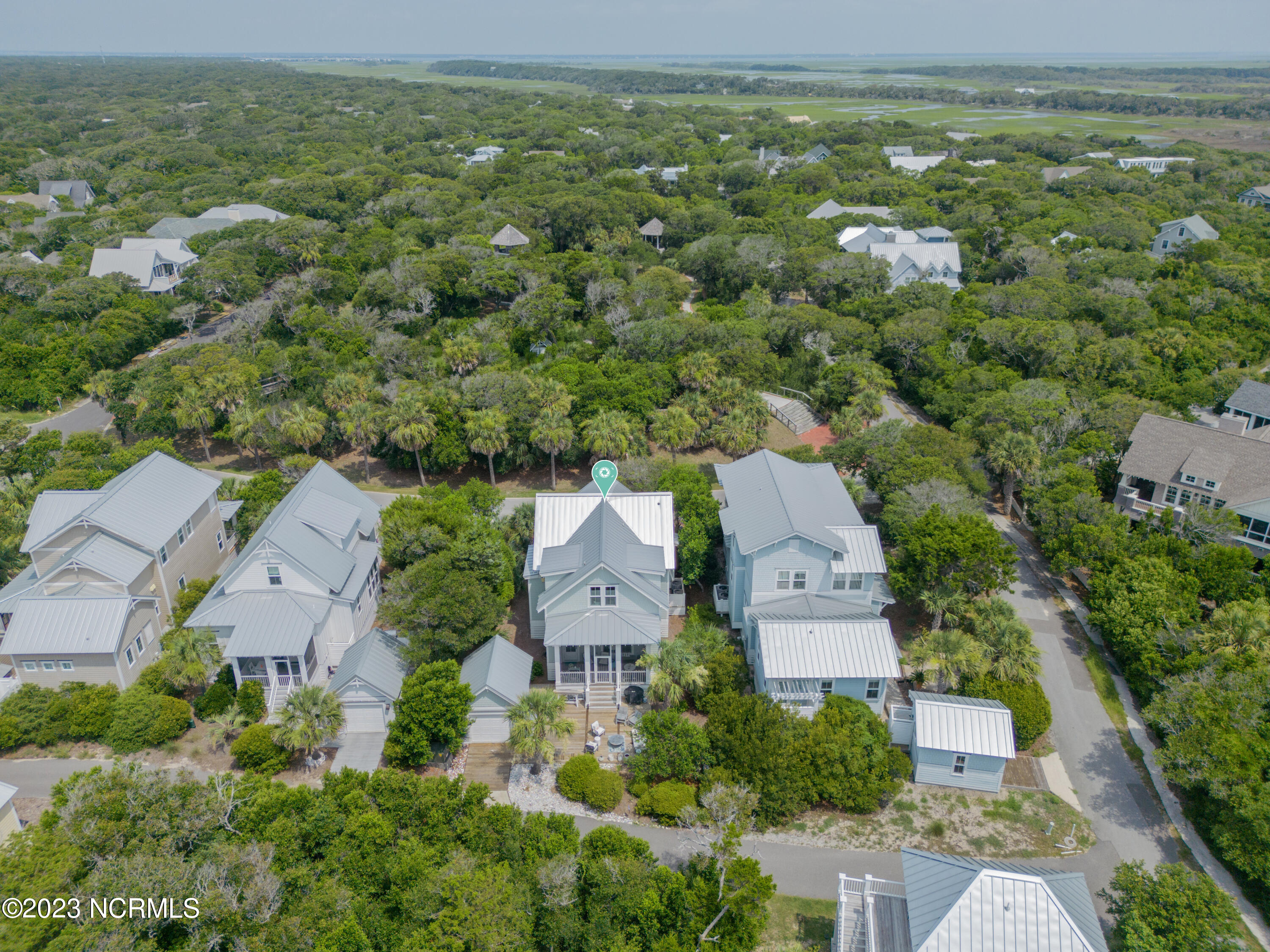 206 SE Beach Drive