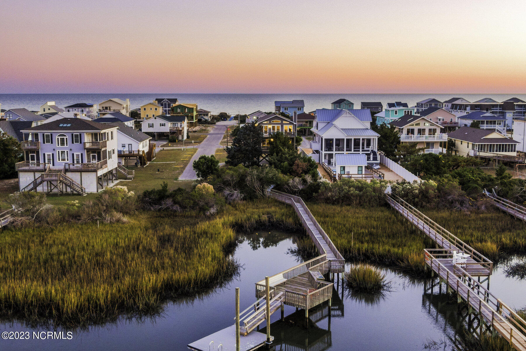 2702 W Pelican Drive