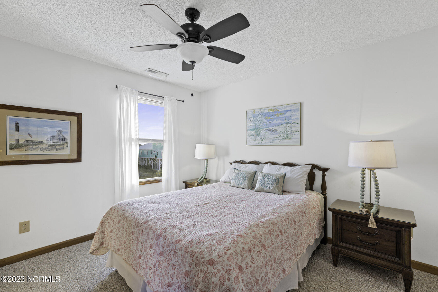 2702 W Pelican Drive