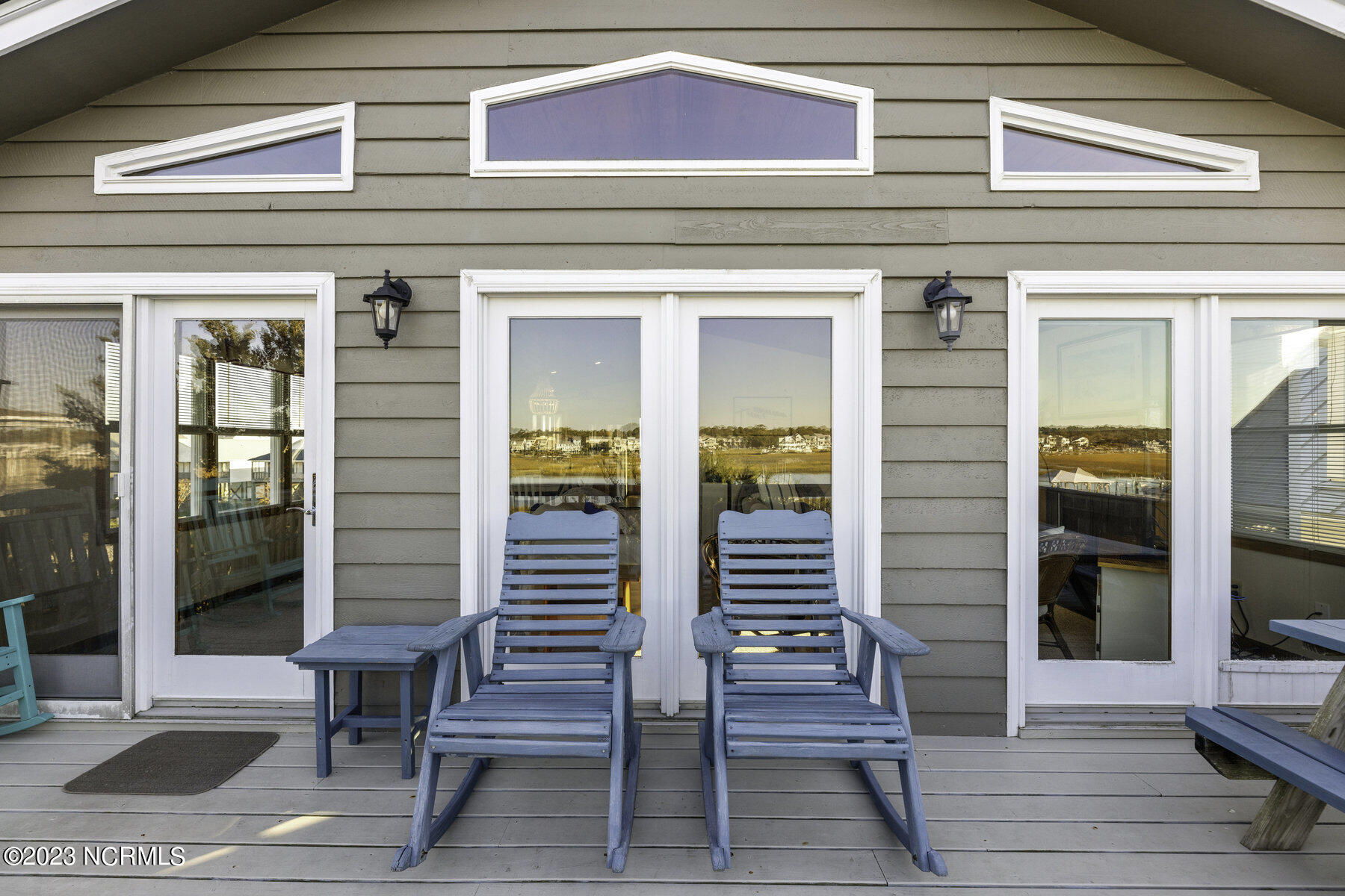 2702 W Pelican Drive