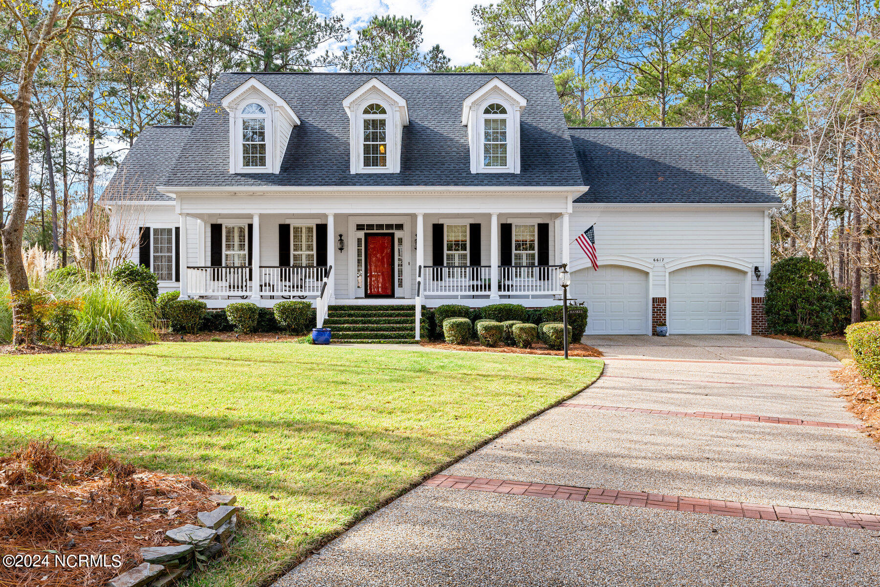 6617 Sidbury Lane