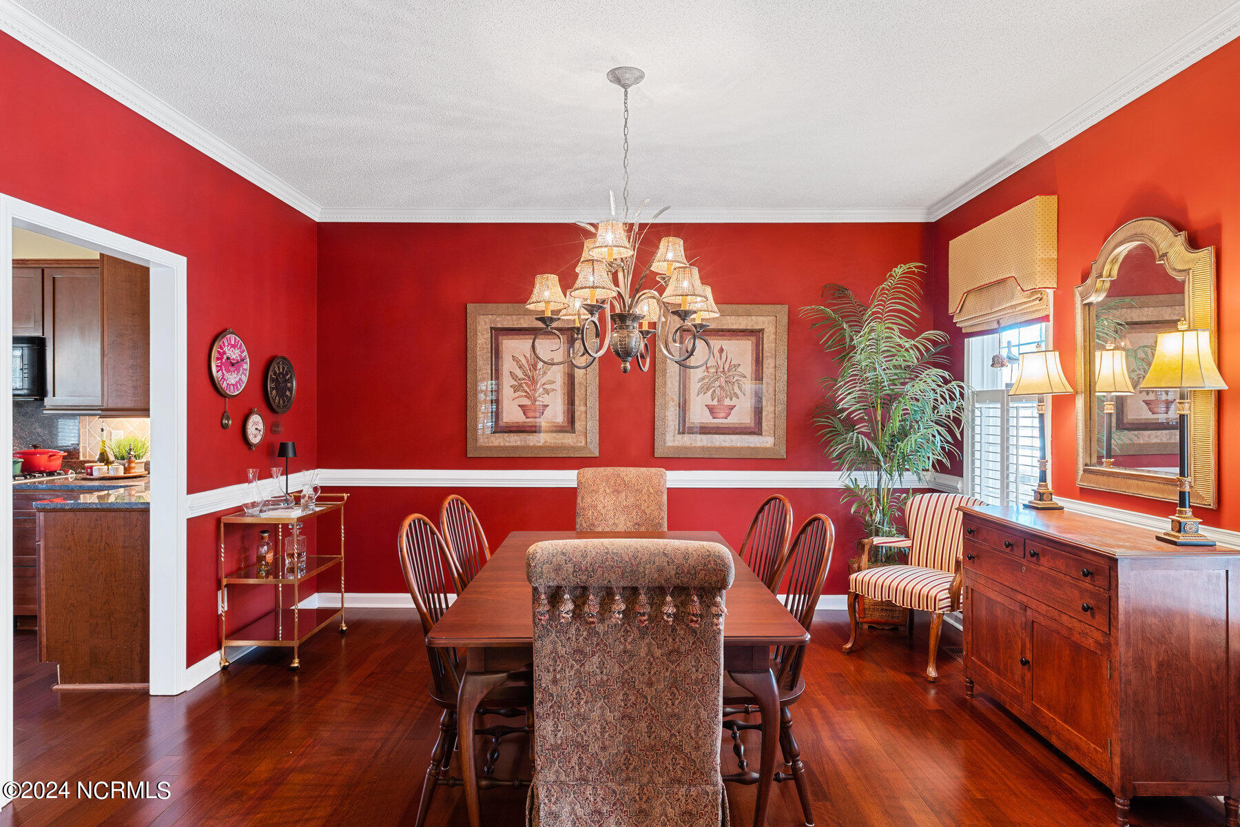 6617 Sidbury Lane