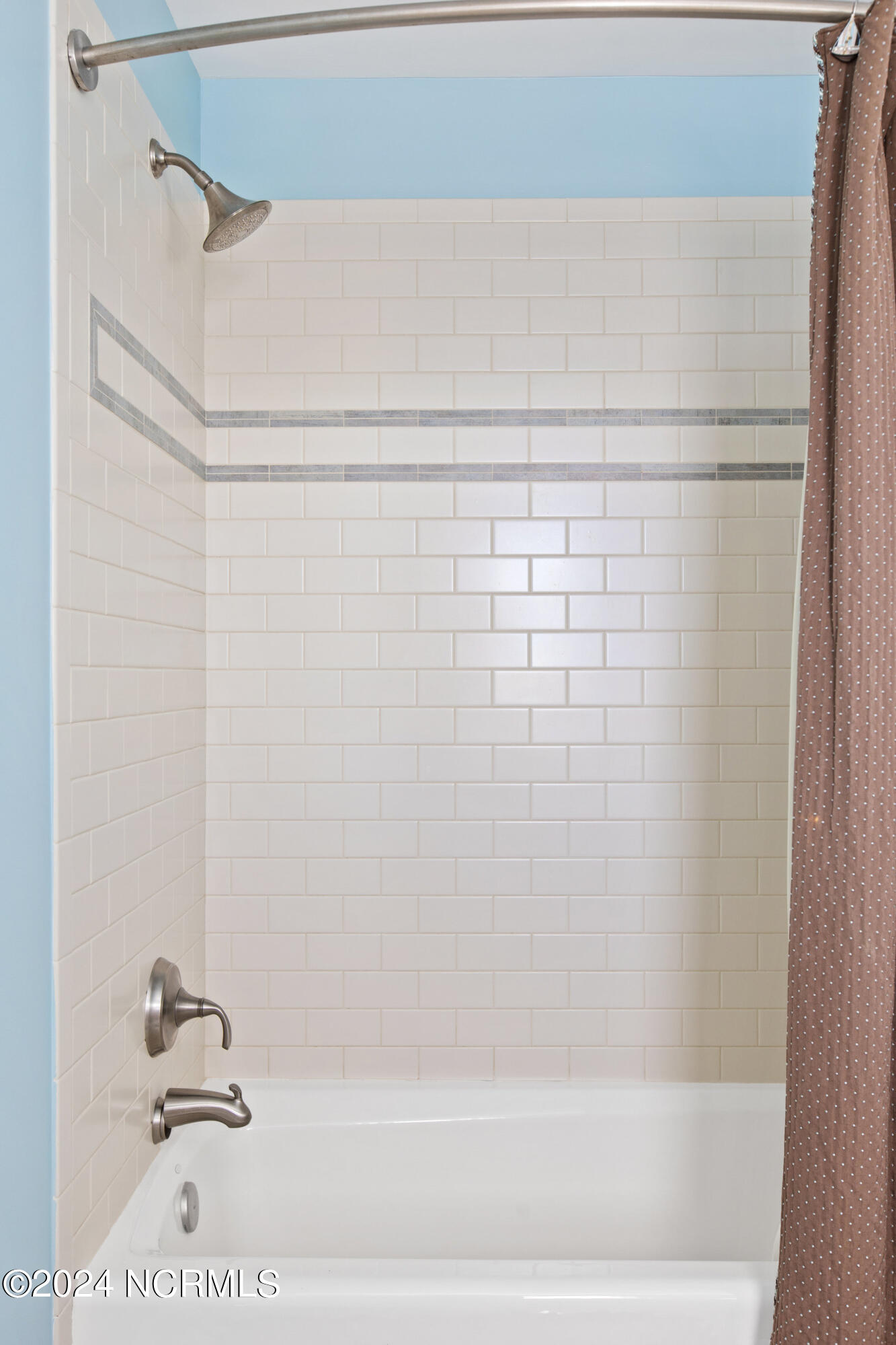 24 Mourning Warbler Trail