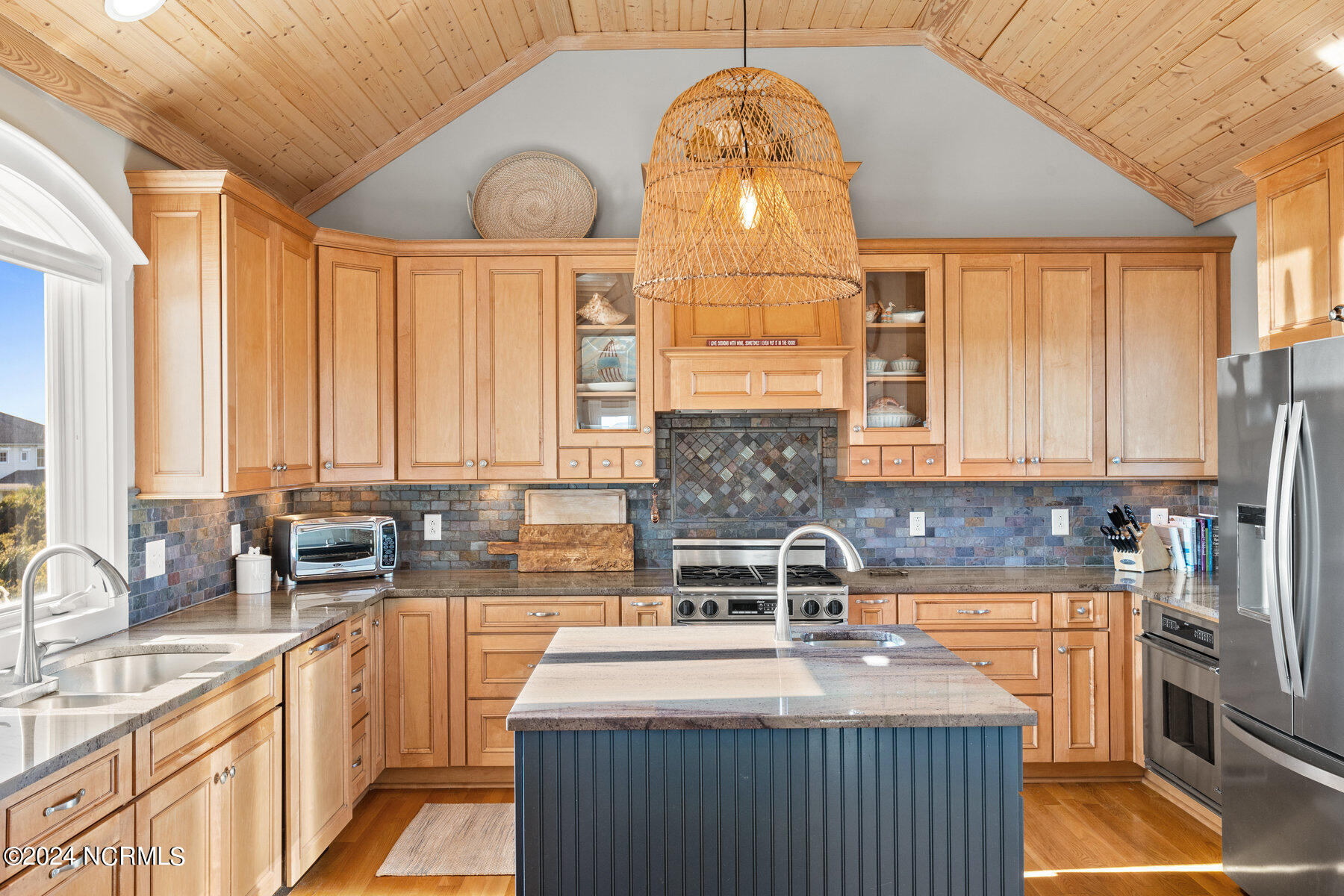 24 Mourning Warbler Trail