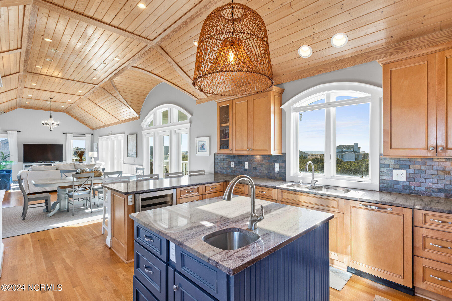 24 Mourning Warbler Trail