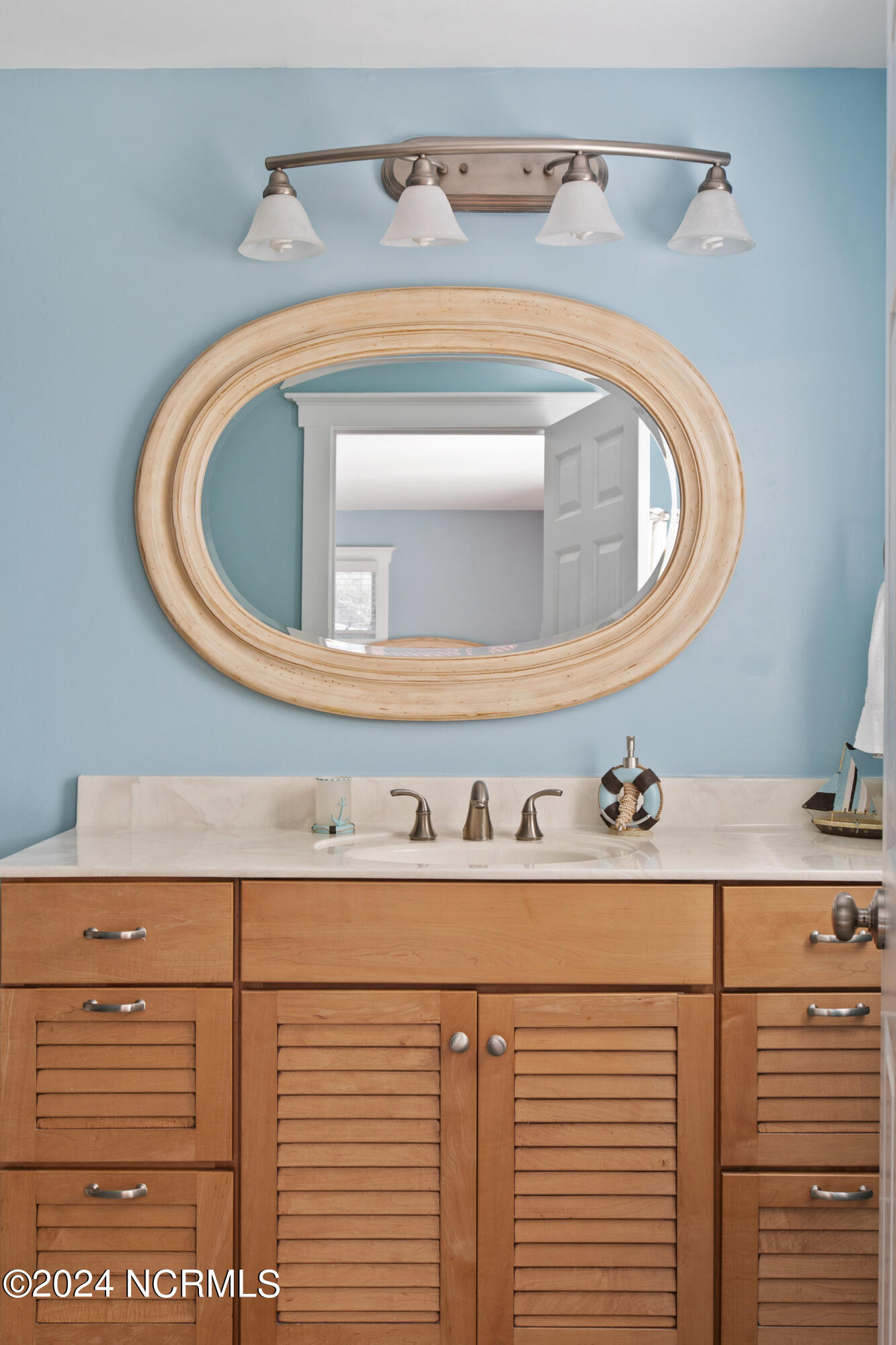 24 Mourning Warbler Trail