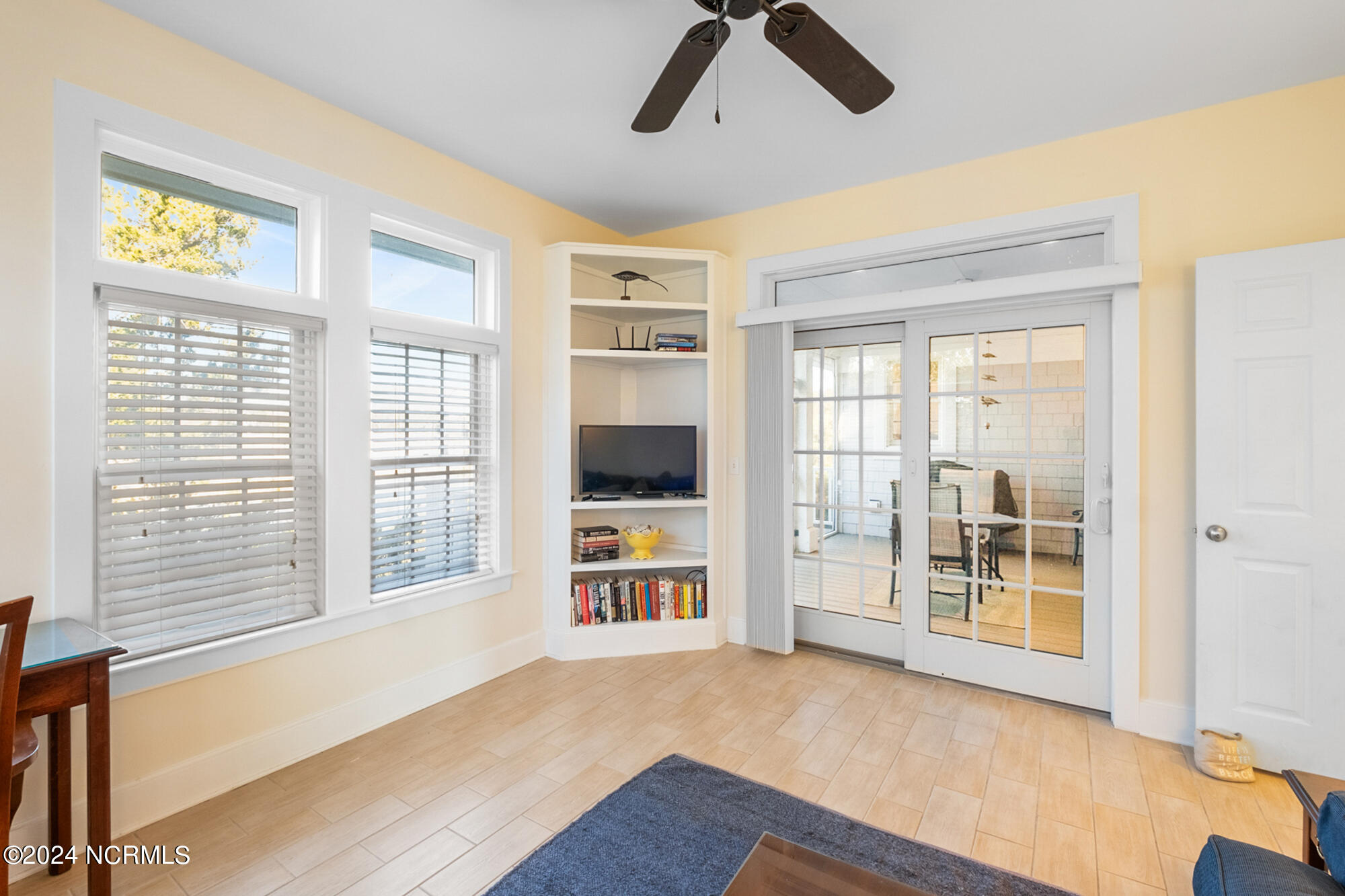 23 Black Skimmer Trail