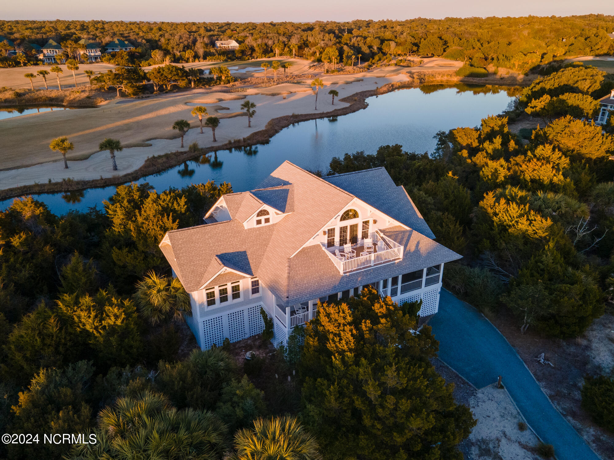 23 Black Skimmer Trail
