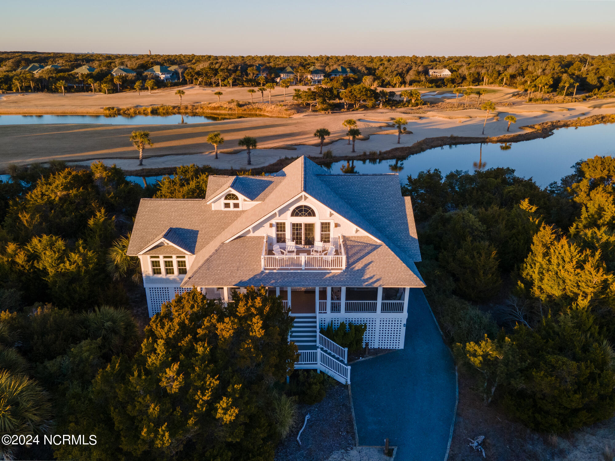 23 Black Skimmer Trail