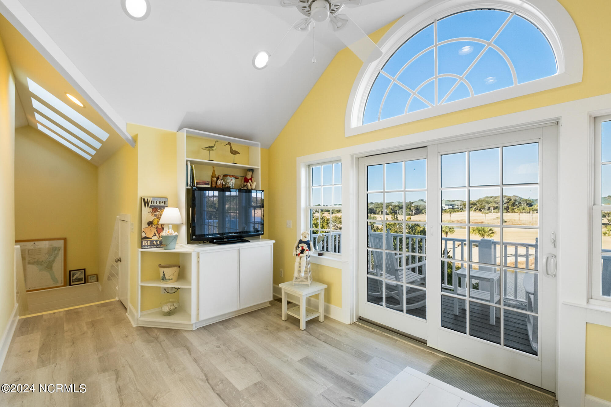 23 Black Skimmer Trail